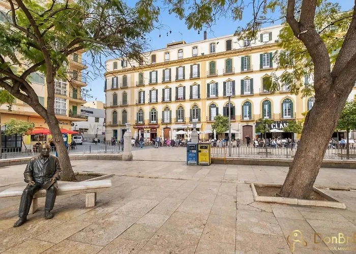 Flat With Balcony Daire *